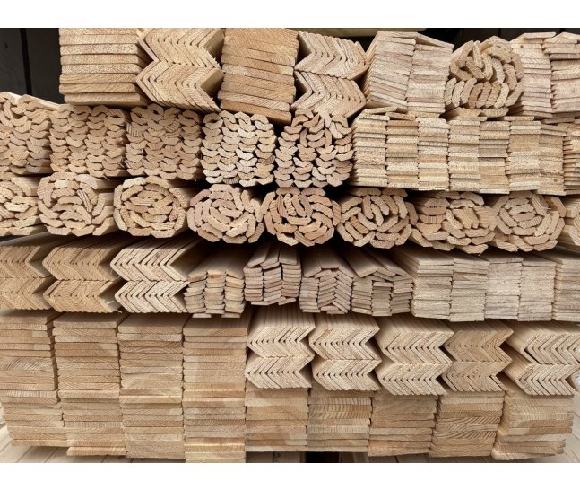 Уголок деревянный 50 мм