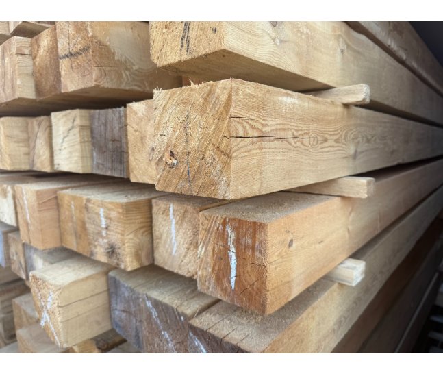 Брус обрезной из лиственницы 100х100х6000